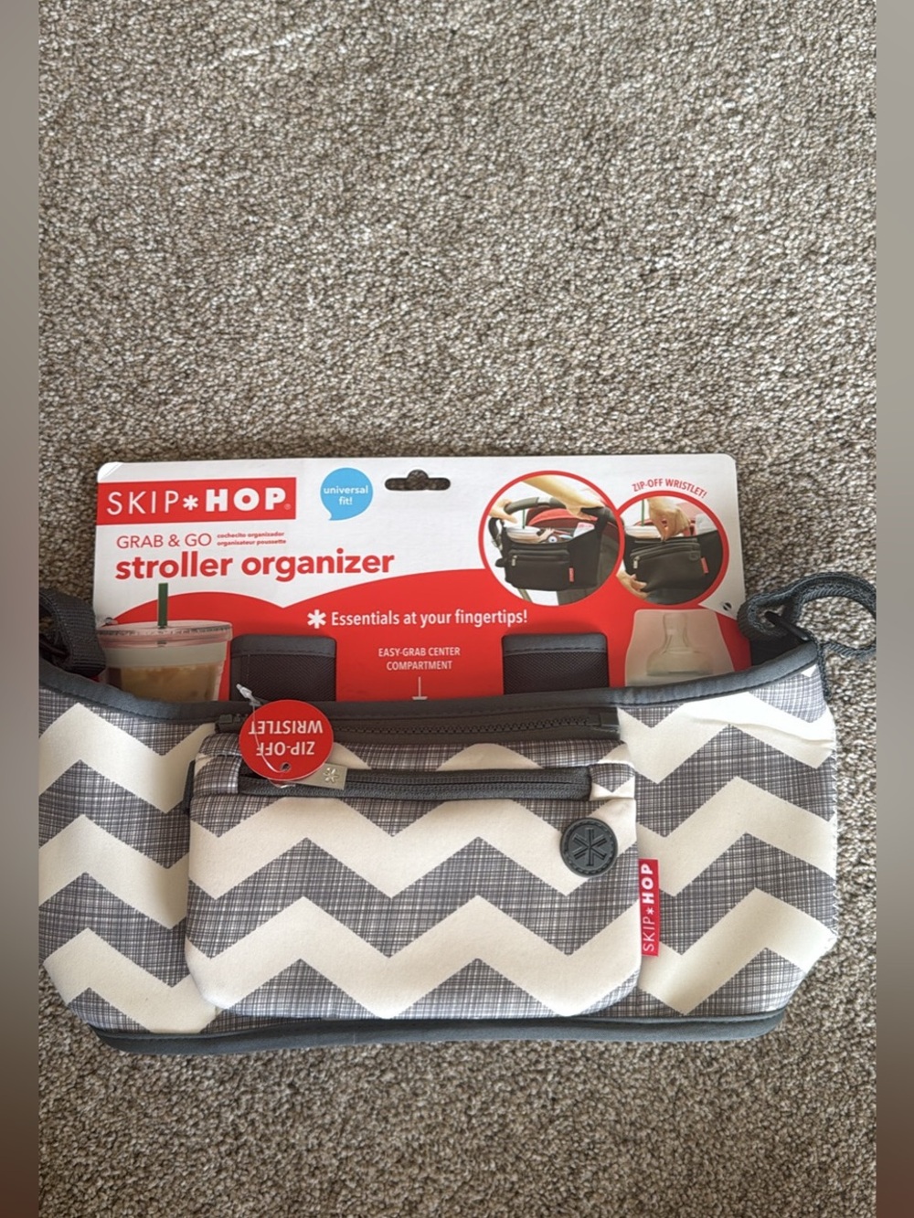 Skip Hop Gray Chevron Stroller Organizer with Pockets